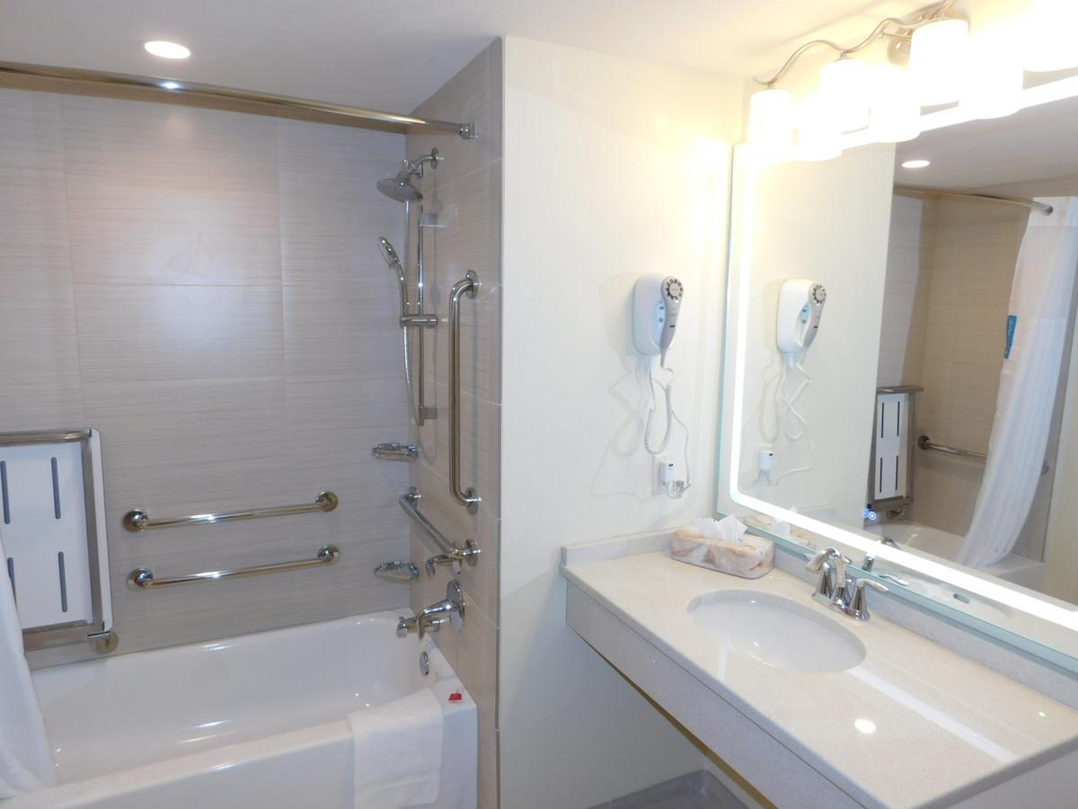 Days Inn & Suites By Wyndham Kearney Ne Esterno foto